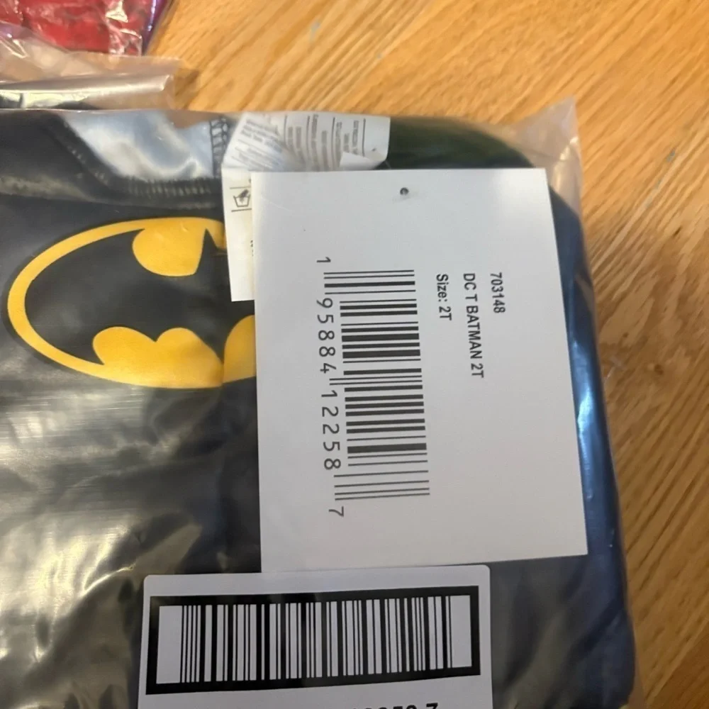 DC Batman Kids Costume Black NEW 2T 3T 4T Muscles Deluxe Superhero